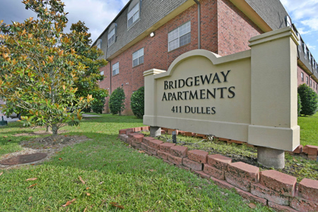 Bridgeway-Exterior-sign-1202-1200w